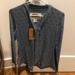 Effie’s Heart NWT blue black pattern top size S